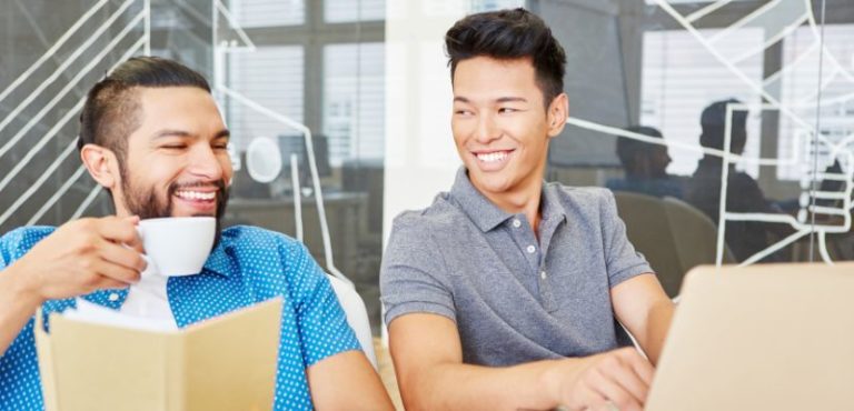  Entgelttransparenzgesetz: Anspruch, Regeln und Betriebsrat - Factorial Motiv 